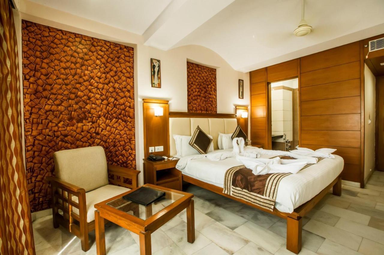 Hotel Golden Manor Τζαϊπούρ Εξωτερικό φωτογραφία