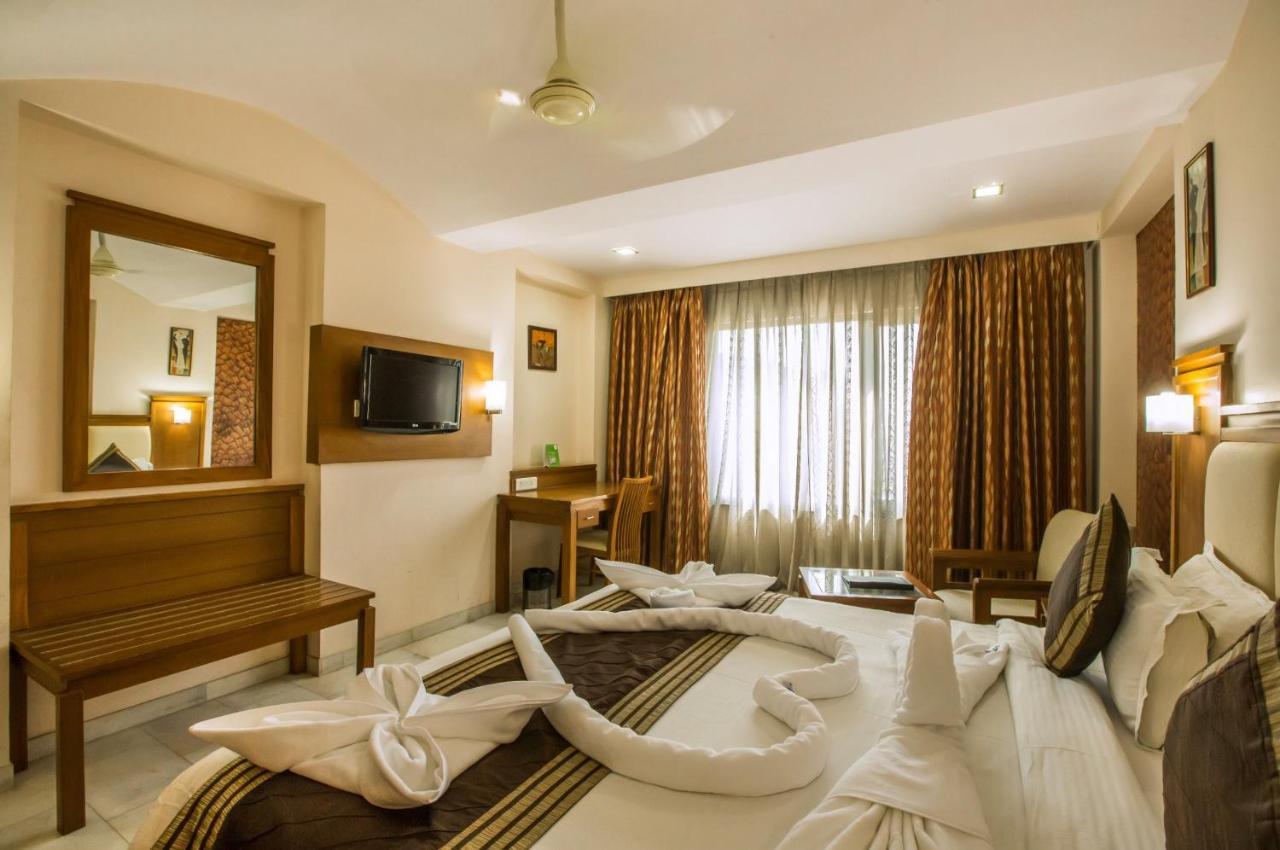 Hotel Golden Manor Τζαϊπούρ Εξωτερικό φωτογραφία