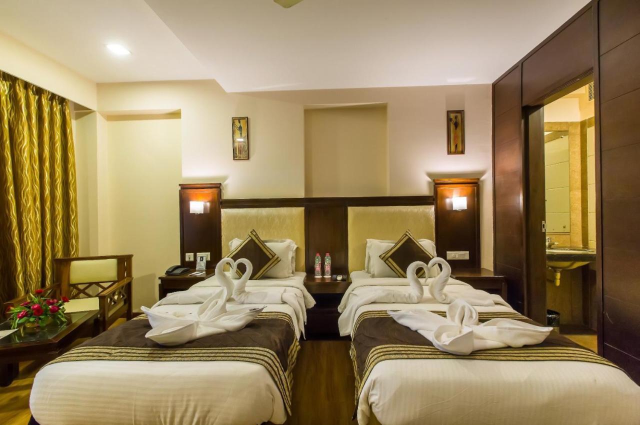 Hotel Golden Manor Τζαϊπούρ Εξωτερικό φωτογραφία