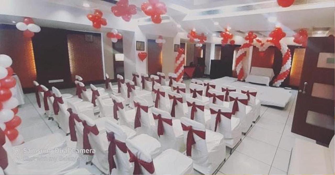 Hotel Golden Manor Τζαϊπούρ Εξωτερικό φωτογραφία